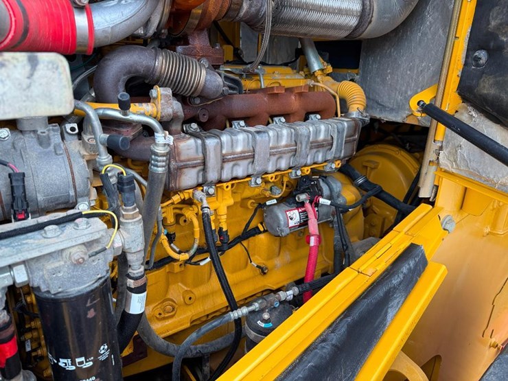 deere-624k-image-44
