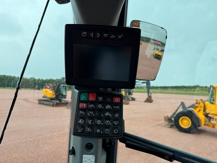 2019-deere-544l-image-72