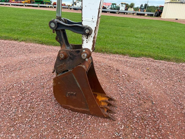 bobcat-e85-image-33