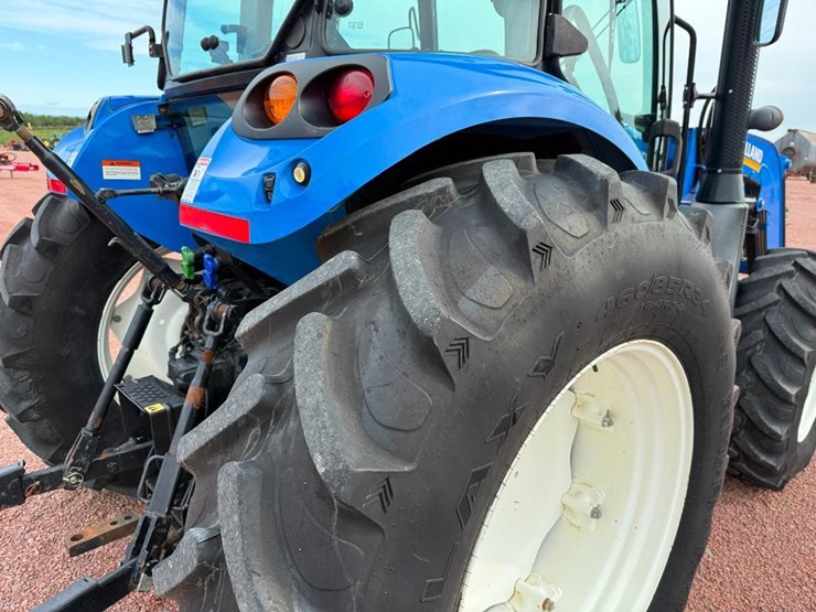 new-holland-t4.110-image-8