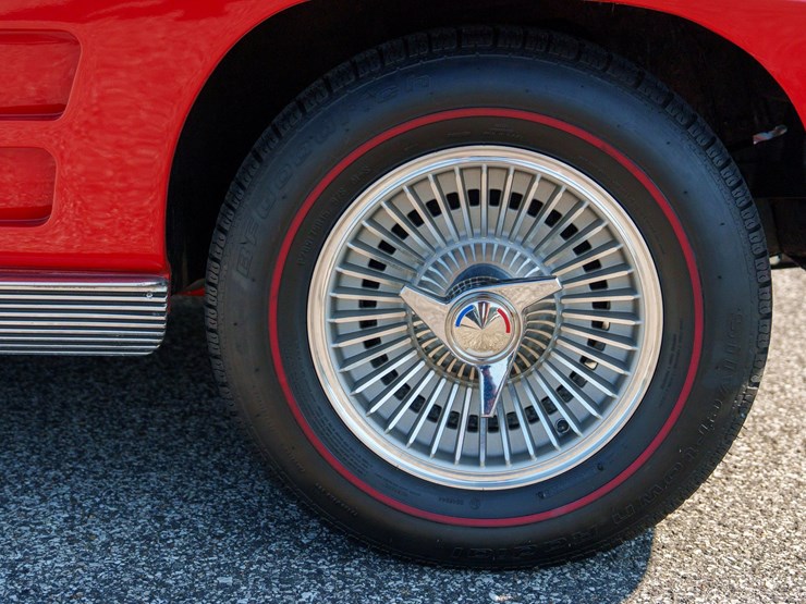 #1032-•-1964-chevrolet-corvette-convertible-image-45
