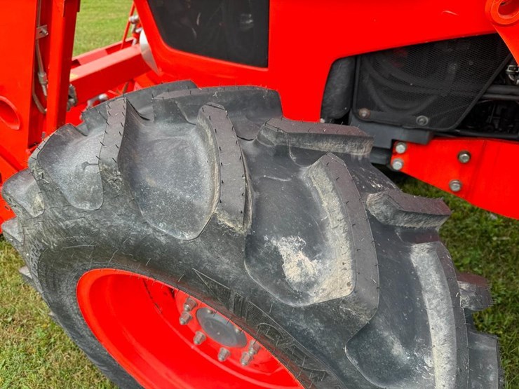 kubota-m6-111-image-10