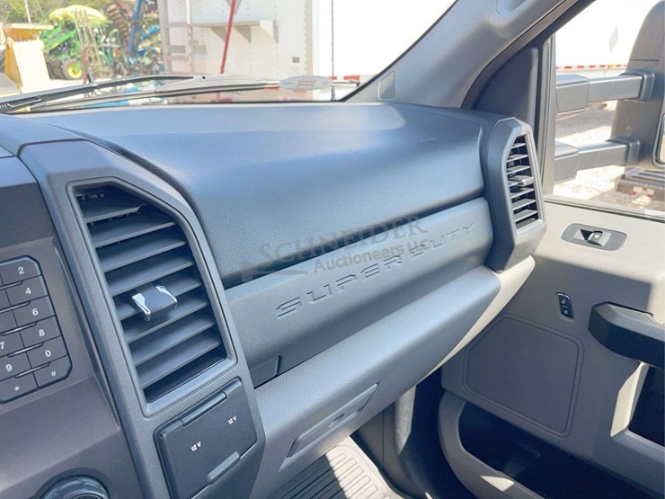 2021-ford-f350-image-58