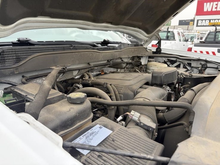 2015-chevrolet-2500-image-7