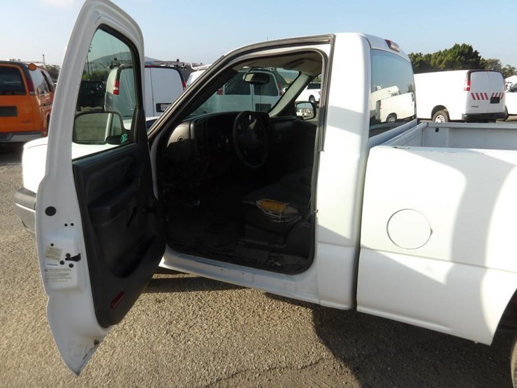 2007-chevrolet-silverado-1500-image-14