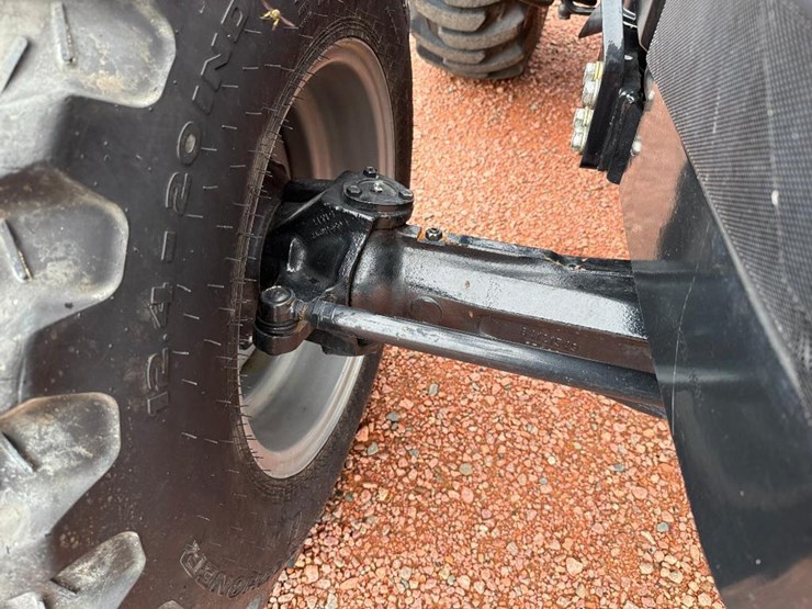 case-ih-farmall-50a-image-29