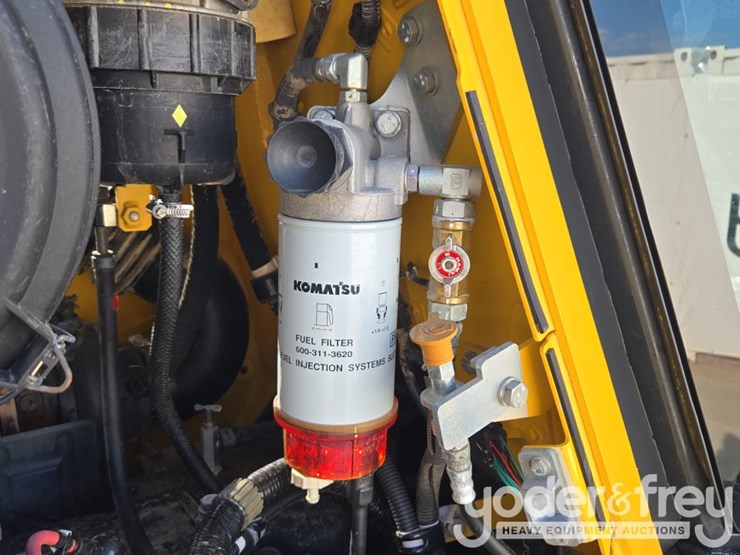 2022-komatsu-d61pxi-24-image-36