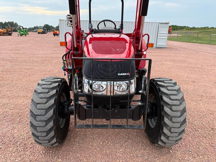 case-ih-farmall-75c-image-29