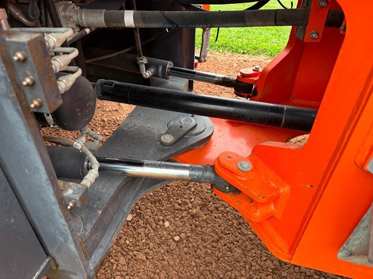 2017-doosan-dl250-5-image-39