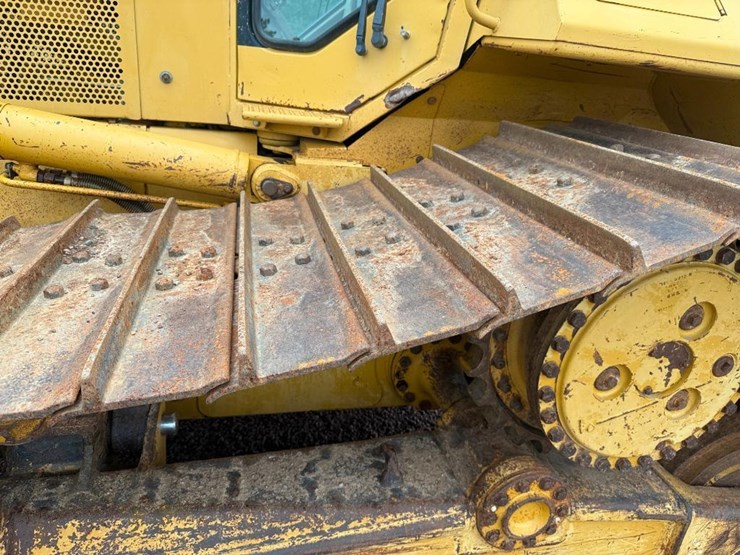 caterpillar-d6m-lgp-image-13