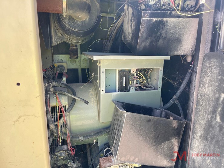 agco-ag90-t/a-towable-generator-image-17