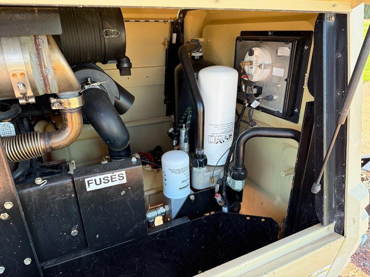 2019-doosan-p185-image-22