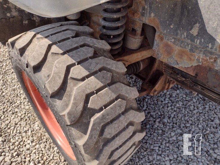 2021-bobcat-toolcat-5600-image-18