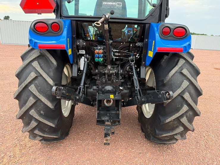 new-holland-workmaster-95-image-35