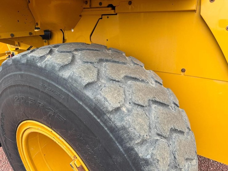 caterpillar-926m-image-7