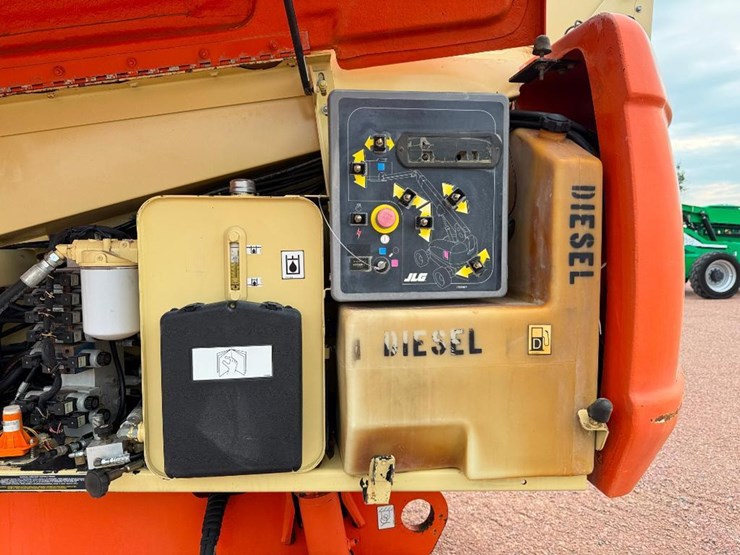 jlg-660sj-image-42