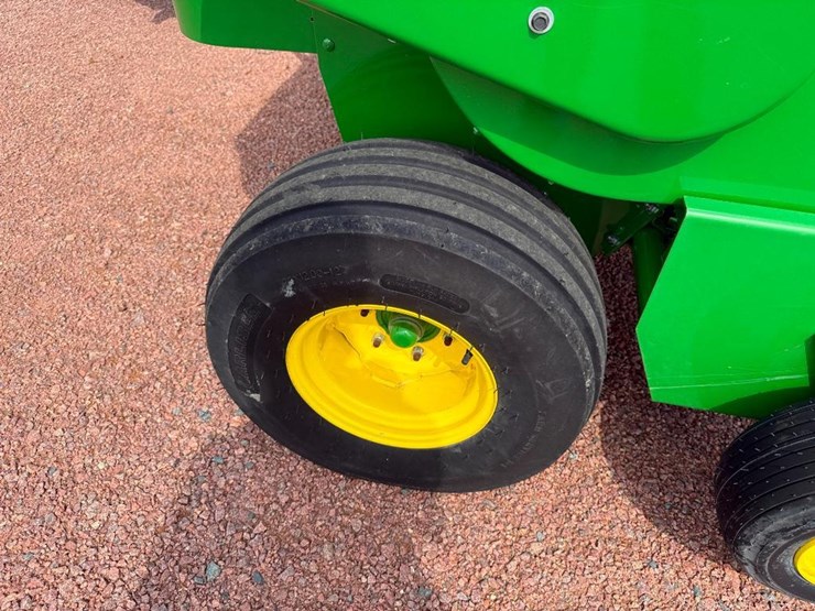 2022-john-deere-328-image-26