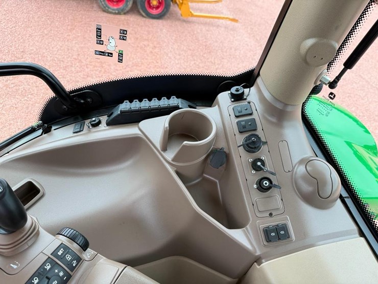 john-deere-6120r-image-56