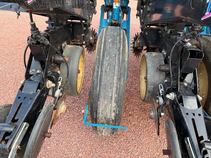 1999-kinze-2000-image-35