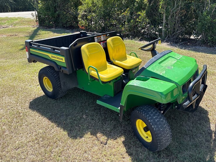 john-deere-gator-image-7