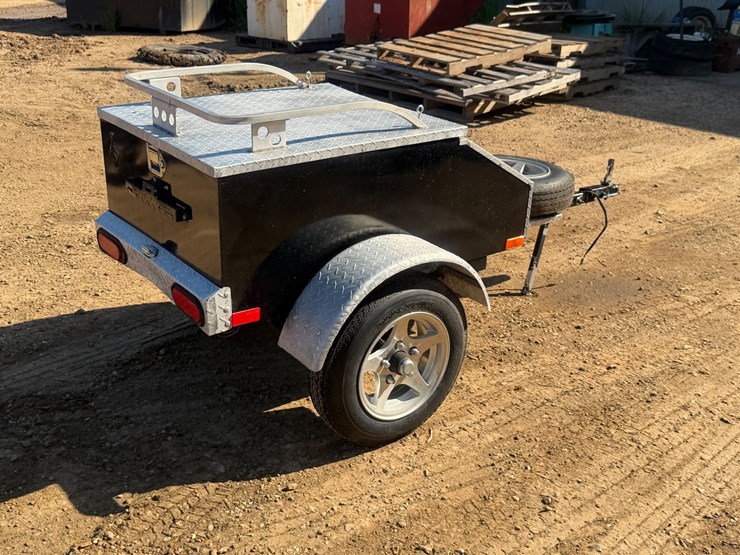 #1076-•-offered-at-no-reserve-|-2014-tow-behind-motorcycle-cargo-trailer-image-3