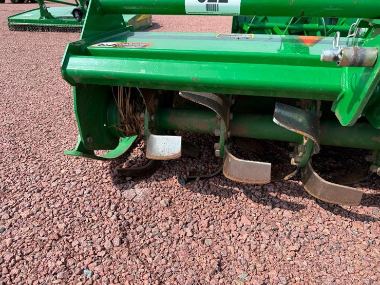 john-deere-681-image-11