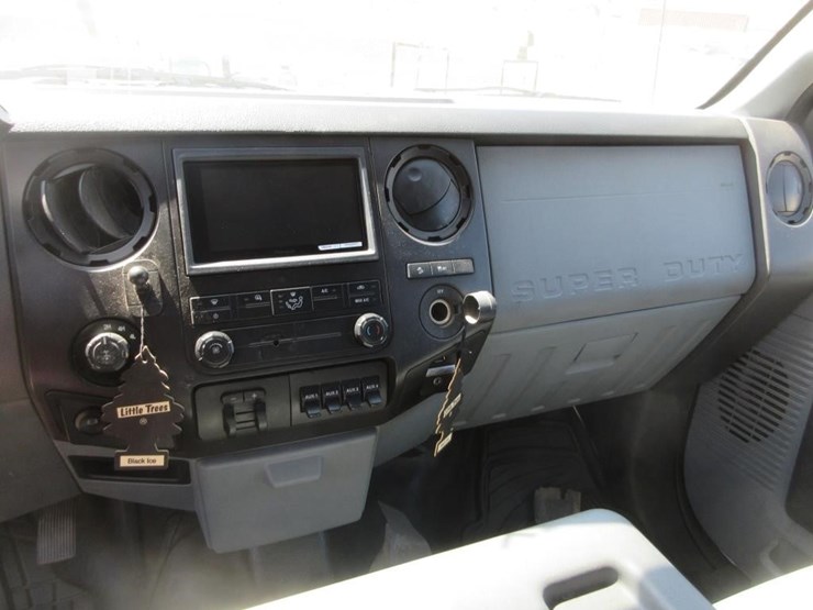 2015-ford-f350-image-9
