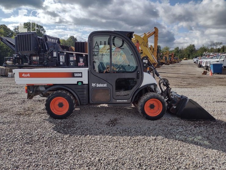 2006-bobcat-toolcat-5600-image-3