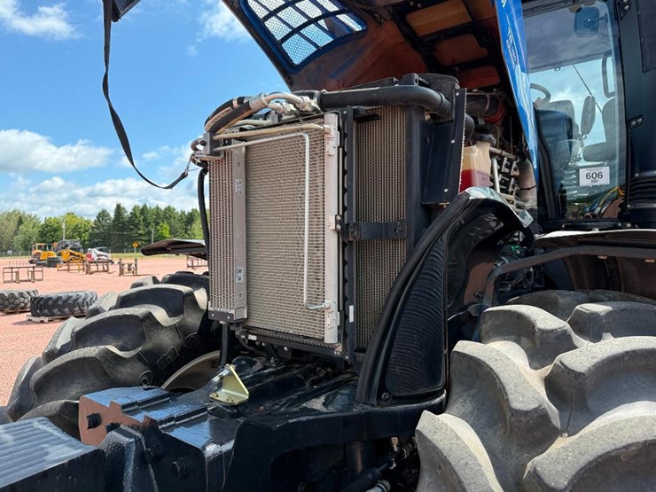 new-holland-t8.320-image-50