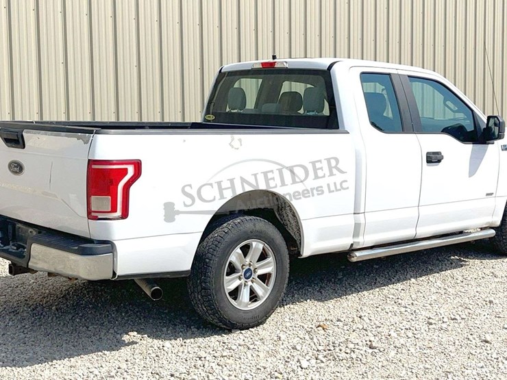 2017-ford-f150-image-5