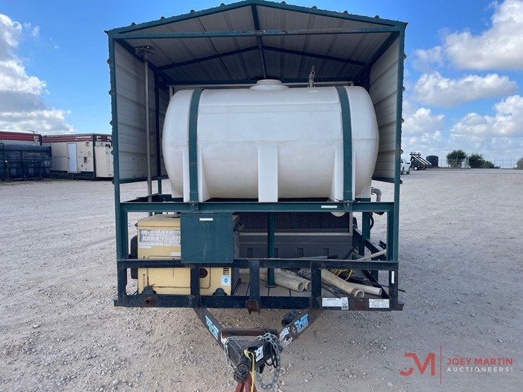 2013-top-hatt/a-cooling-trailer-image-8