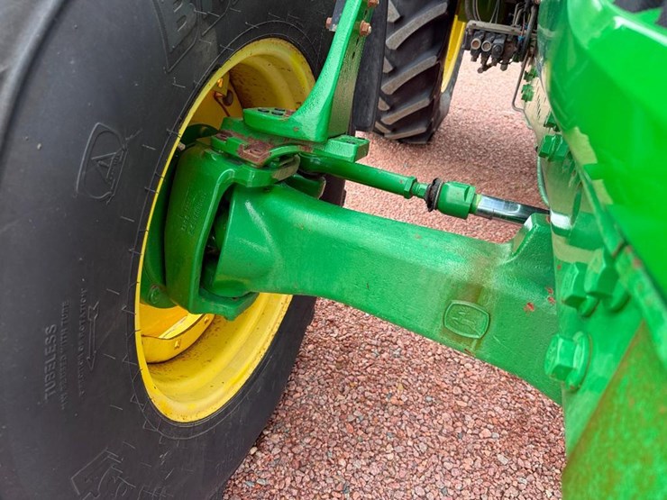 john-deere-7220-image-29