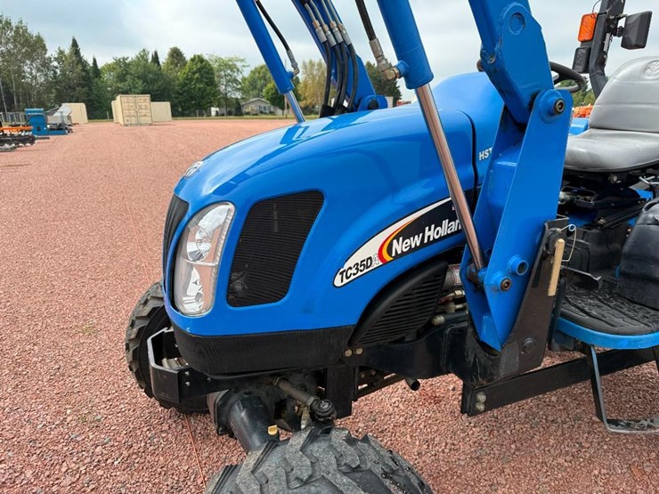 new-holland-tc35da-image-28