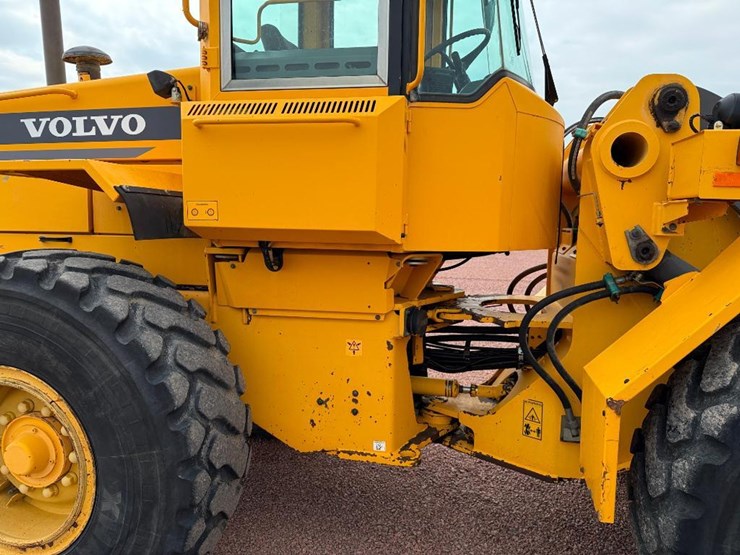 volvo-l70c-image-11