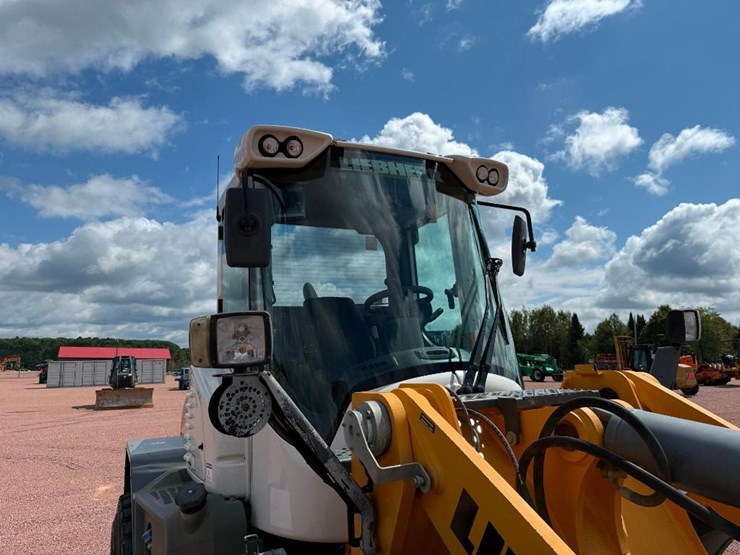 liebherr-l546-image-14