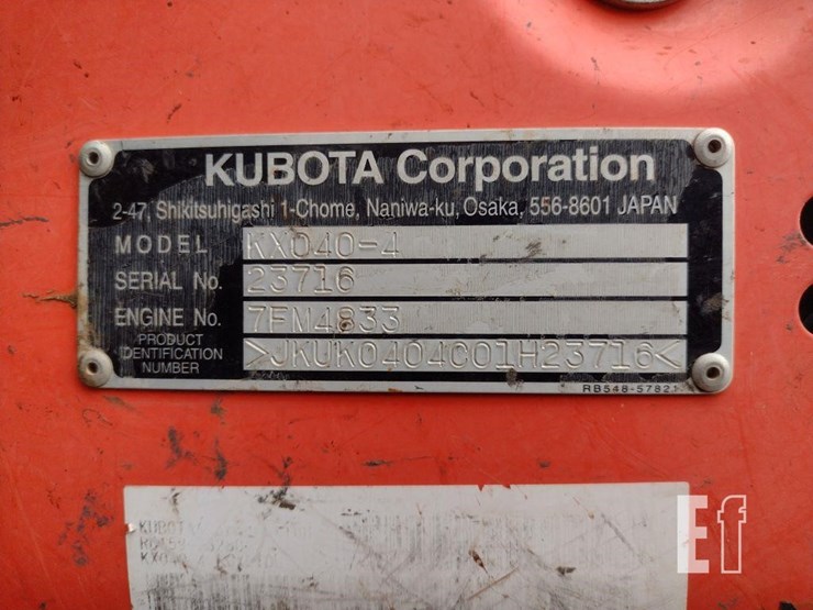 2016-kubota-kx040-4-image-5