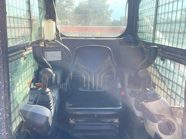 2019-kubota-svl65-2-image-27