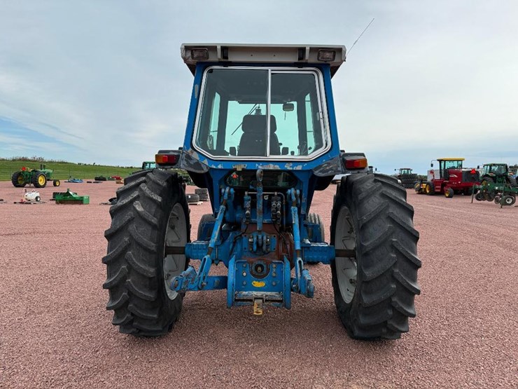 ford-8630-image-5