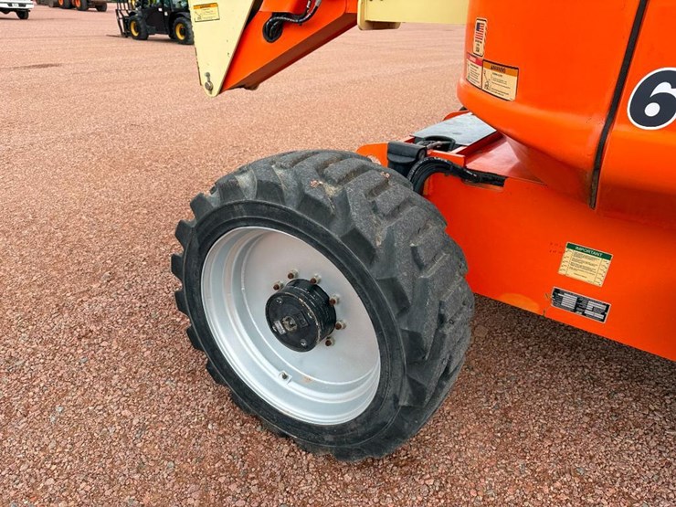 jlg-600aj-image-14