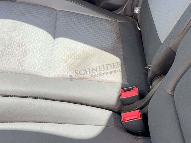 2017-ford-escape-se-image-44