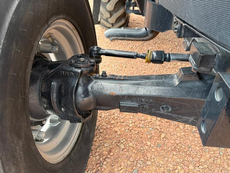 case-ih-farmall-75c-image-33