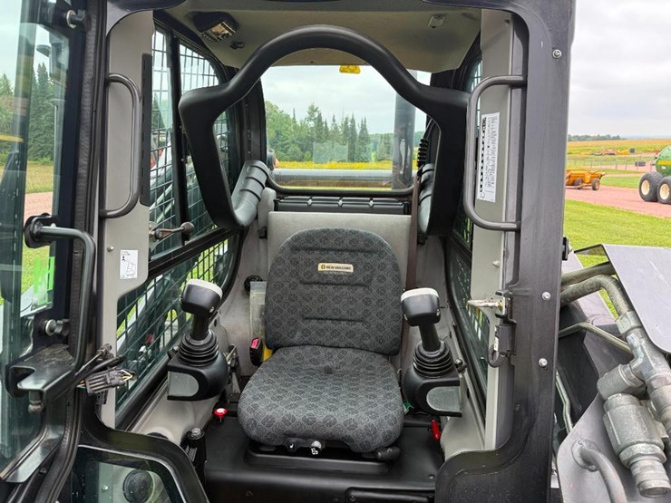 new-holland-c232-image-30