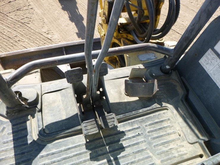 2003-kobelco-sk45sr-image-9