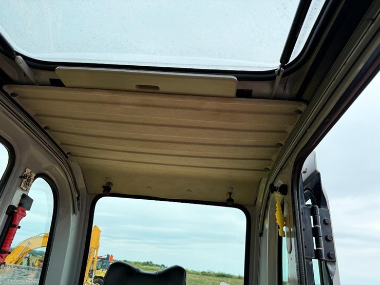 kobelco-sk330-lc-image-58