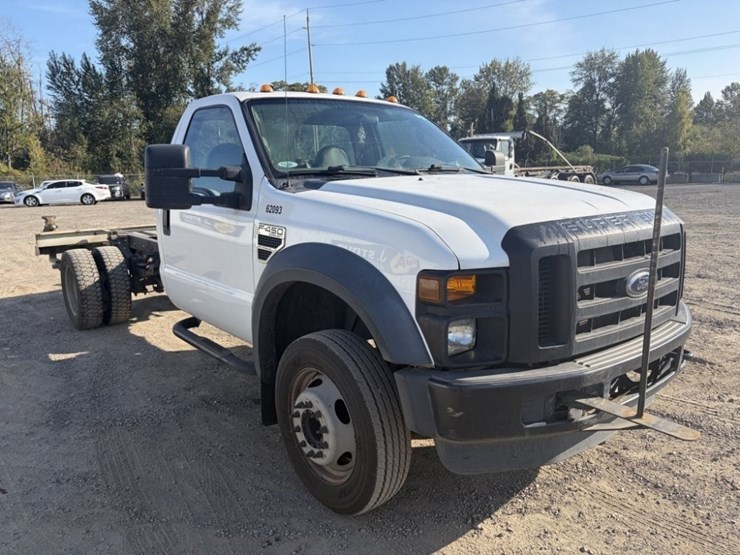 2008-ford-f450-xl-sd-image-2