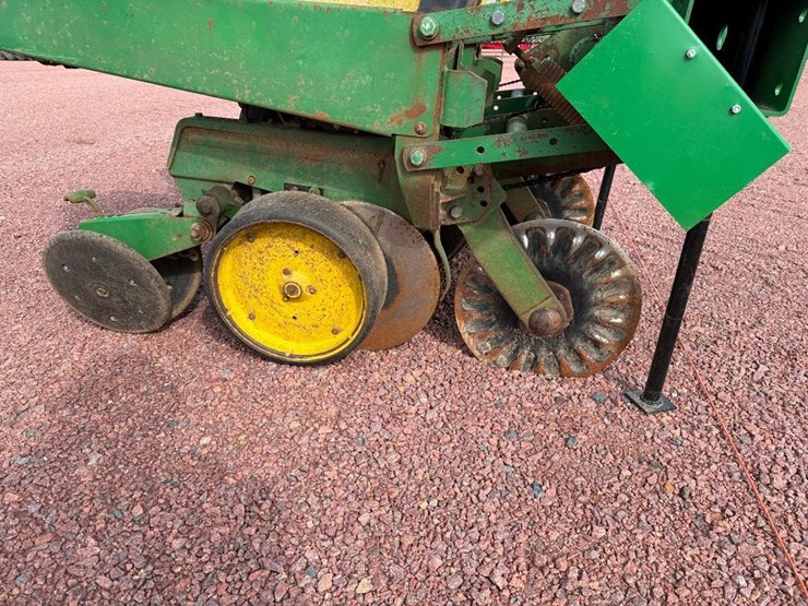 john-deere-2-image-7