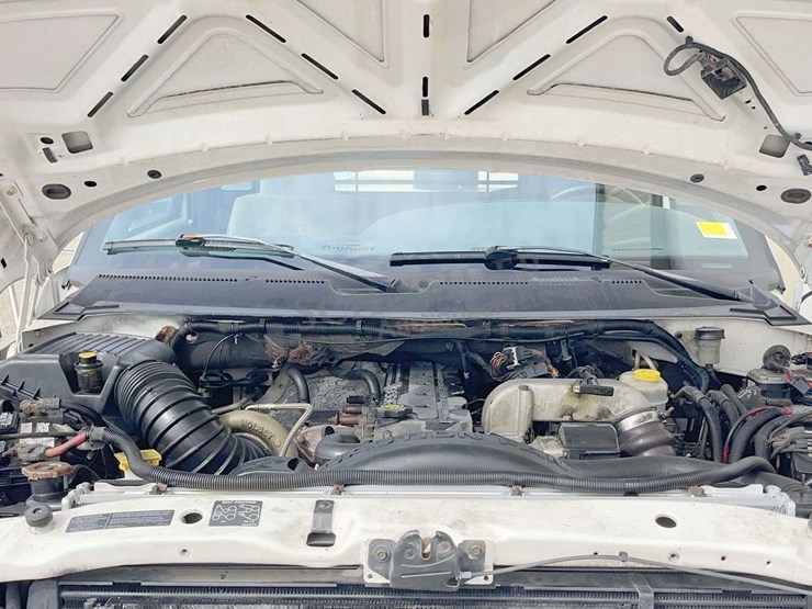 2000-dodge-ram-3500-image-43