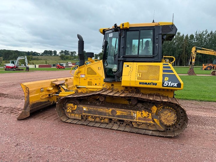 komatsu-d51px-24-image-6