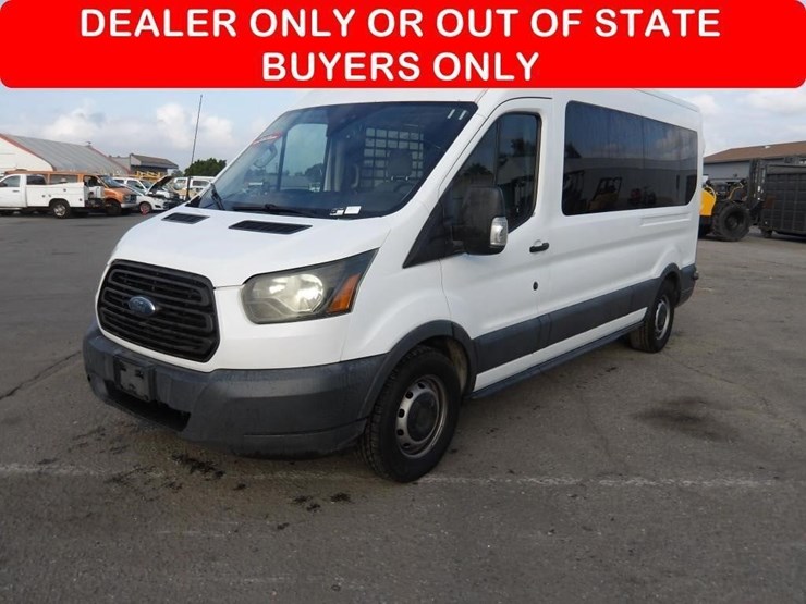 2017-ford-transit-image-1