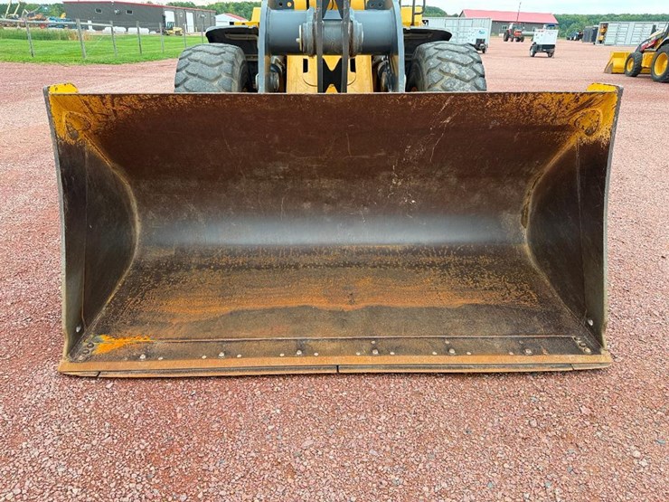 deere-624k-image-33